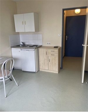 appartement ancien à la vente -   69200  VENISSIEUX, surface 20 m2 vente appartement ancien - UBI481834070